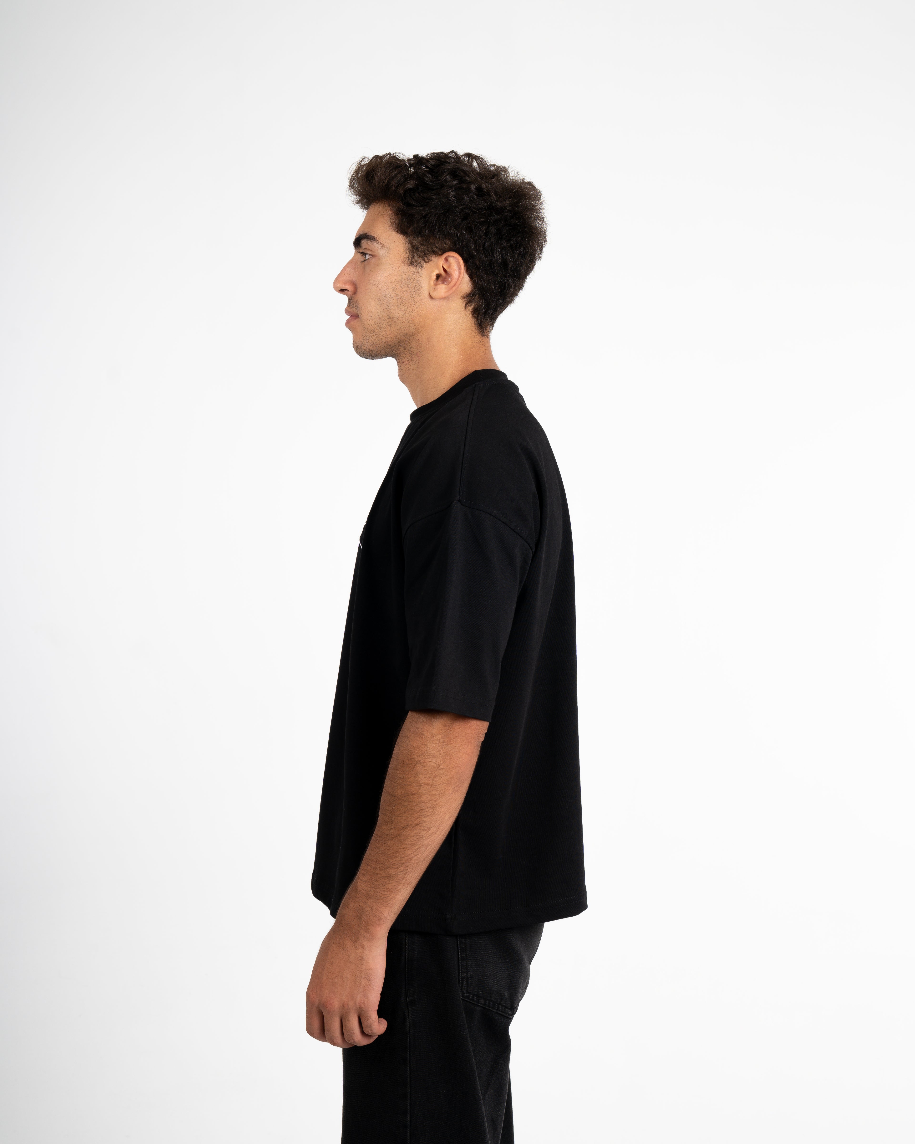 NOVA BLACK BOXY TEE