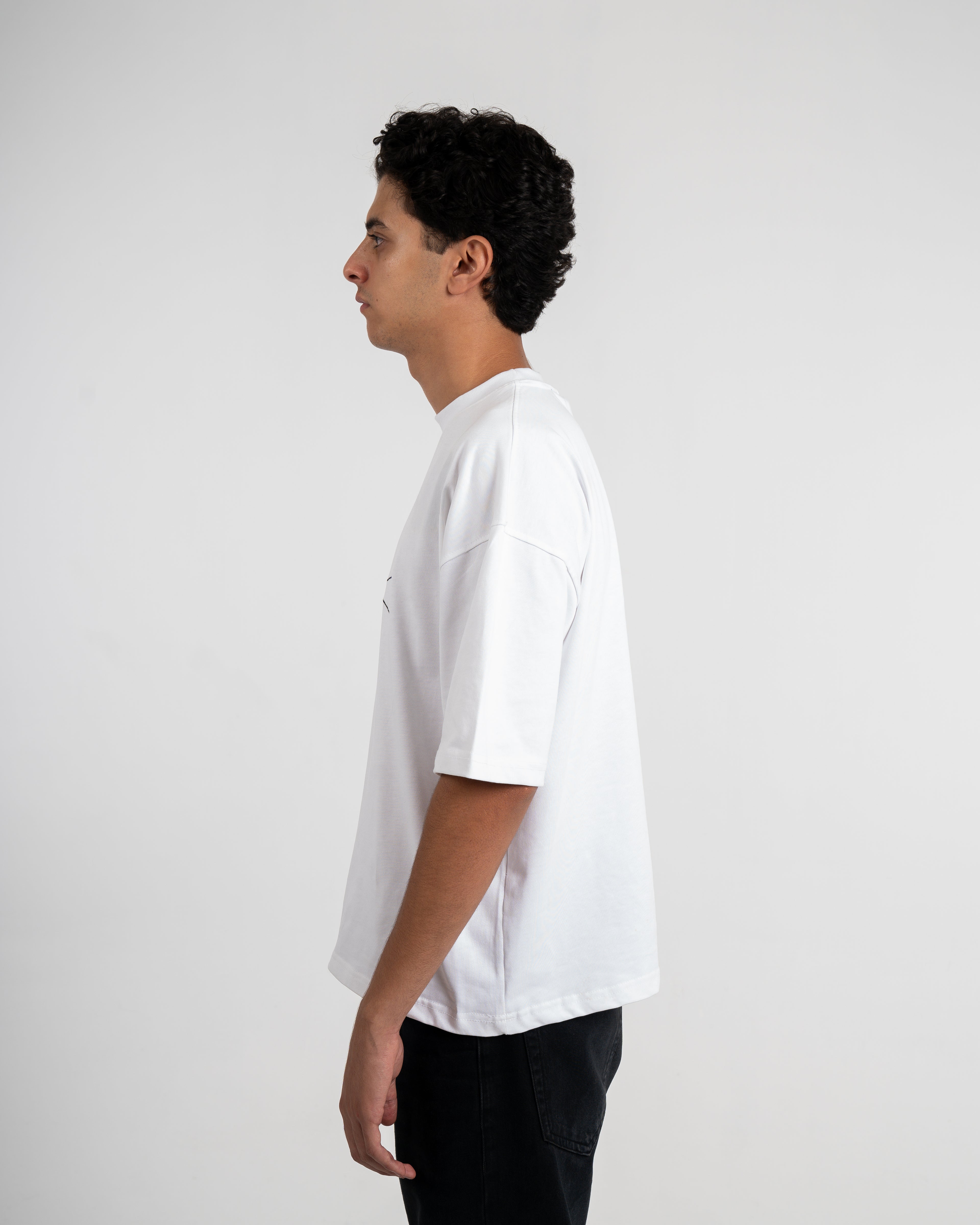 NOVA WHITE BOXY TEE