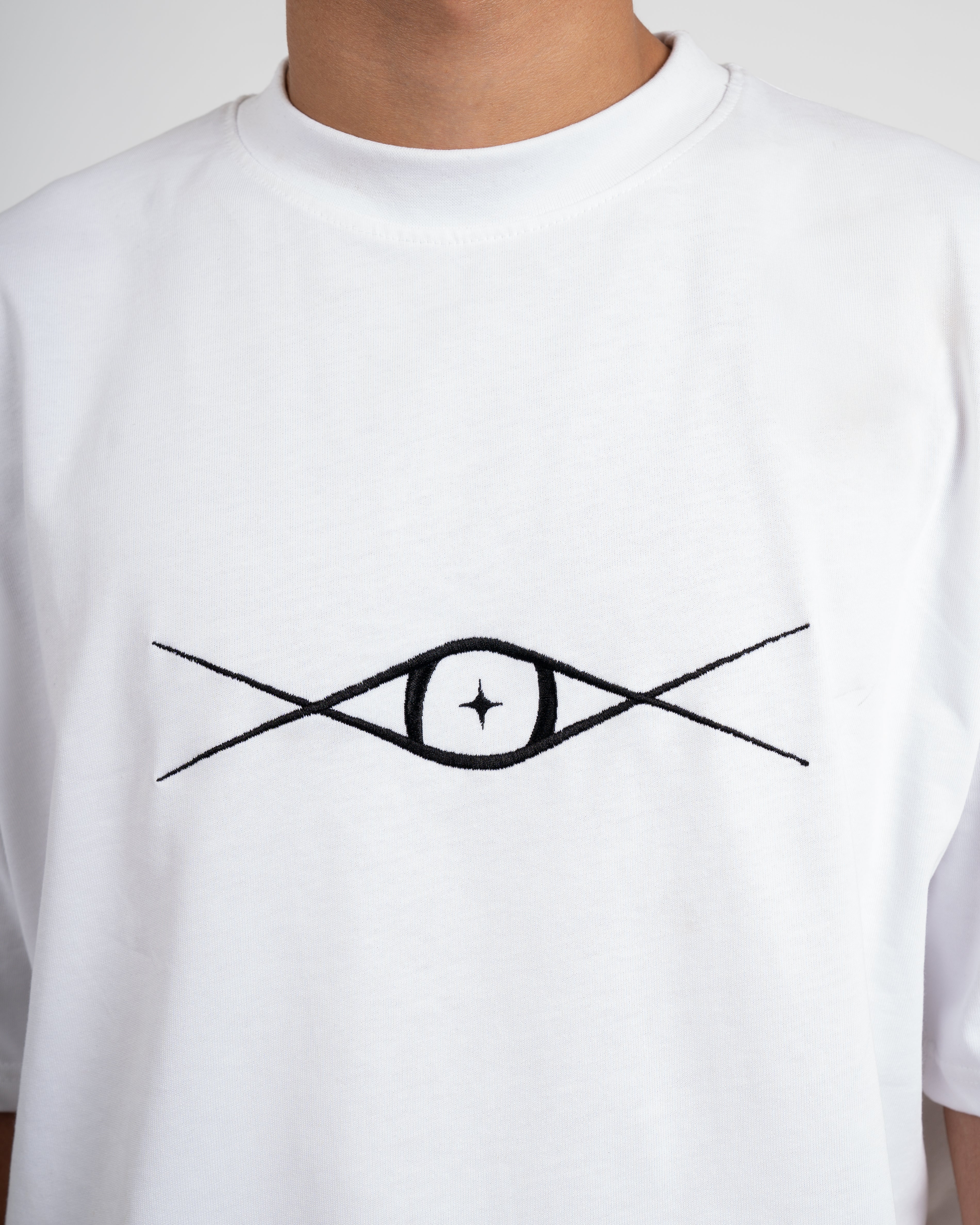 NOVA WHITE BOXY TEE